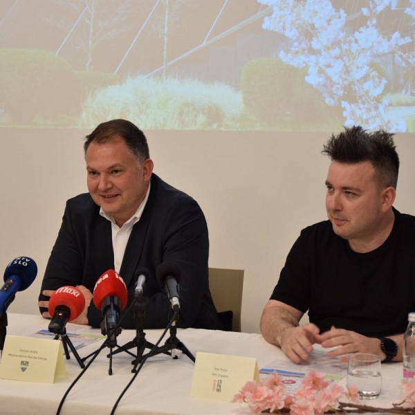 Prihaja praznik japonskih češenj na Expanu!