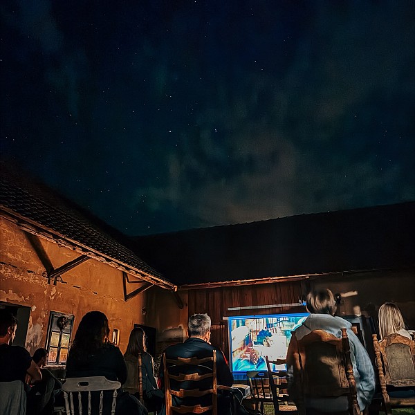 Festival Svetla stran noči - tema kot prostor doživetij